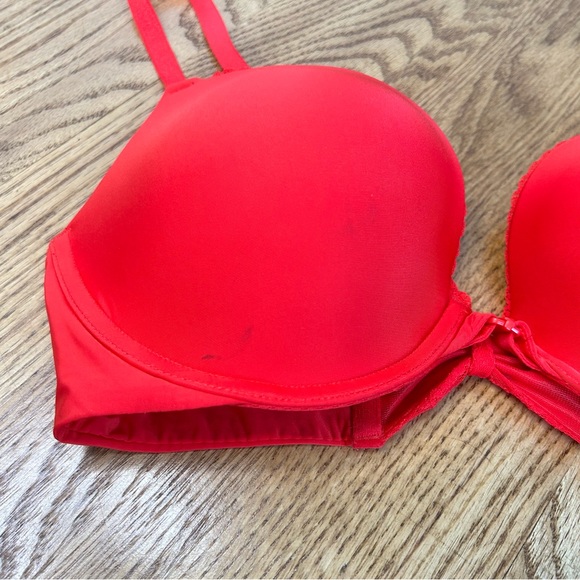 Victoria’s Secret Red Push Up Bra 34D - Picture 8 of 8